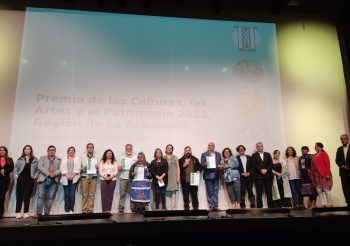 Elisa Avendaño y Joel Maripil reciben distinción en Premios Regionales de Cultura 2022